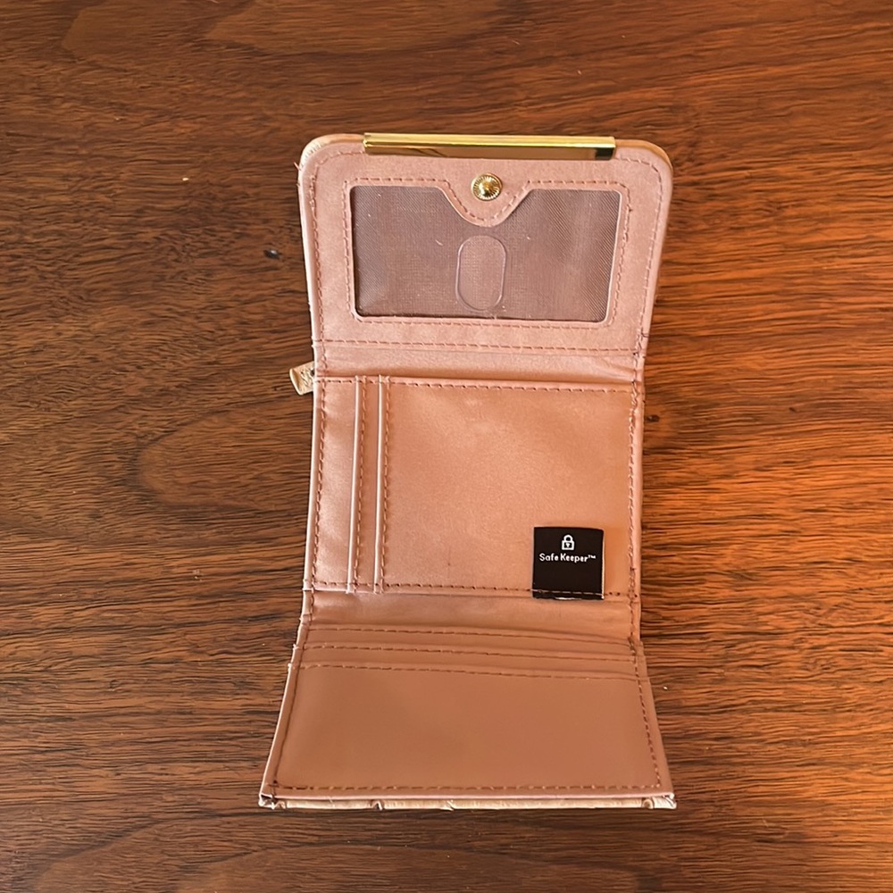 Safe Keeper Wallet - Picture 4 of 9